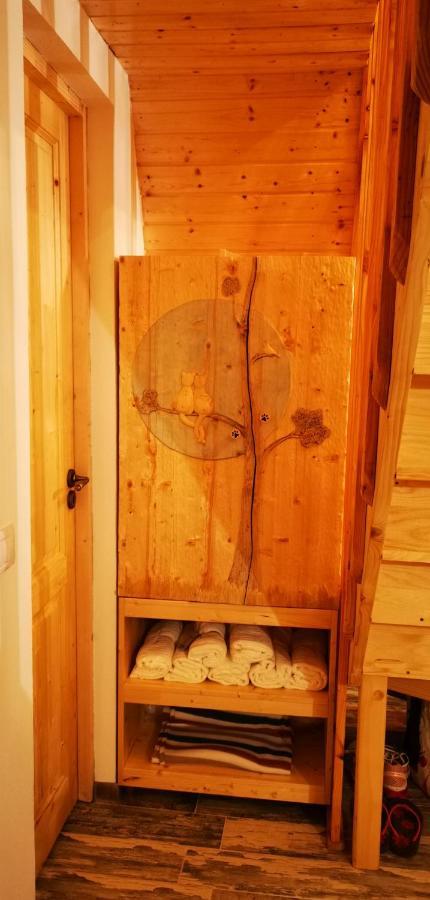 Casa - Cabana Tip A Frame, Cerna, Vaideeni, Valcea Cerna  ภายนอก รูปภาพ